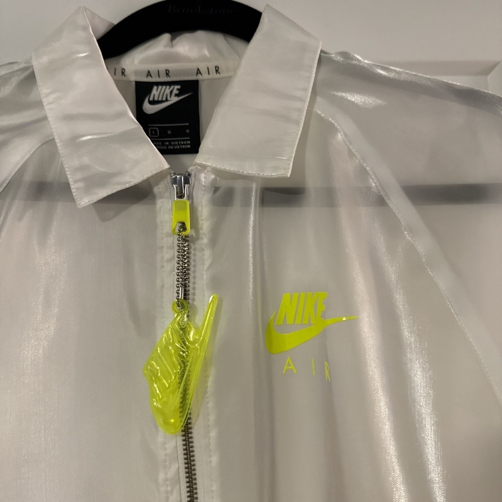 Nike Women's Translucent White Bomber Jacket - Picture 2 of 6